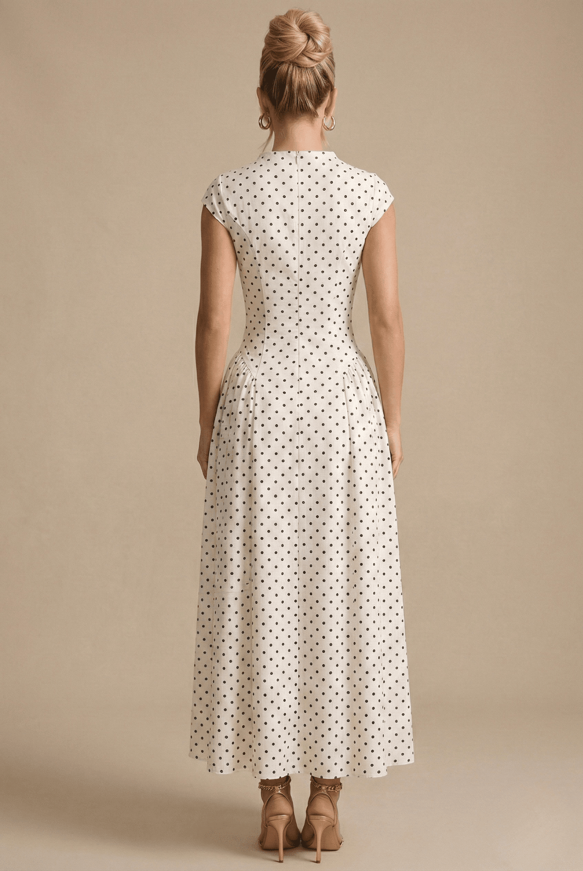 Robe Caracas - Lily St. Rose