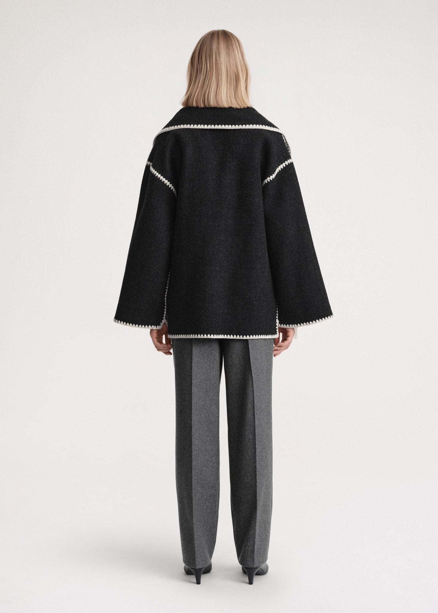 Poncho Lisa - Lily St. Rose