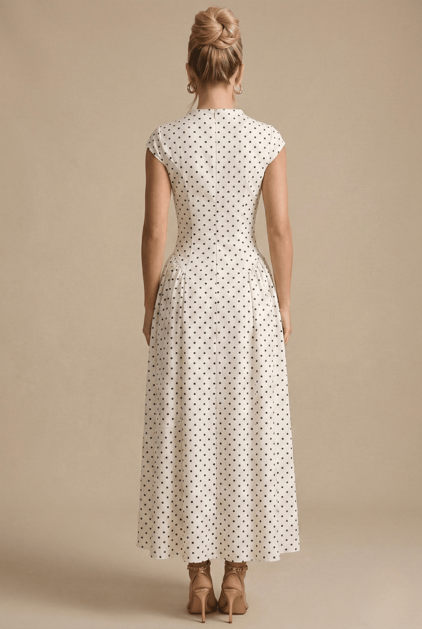 Robe Caracas - Lily St. Rose